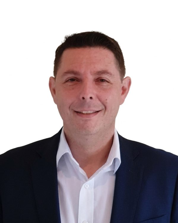 Roberto Mendoza